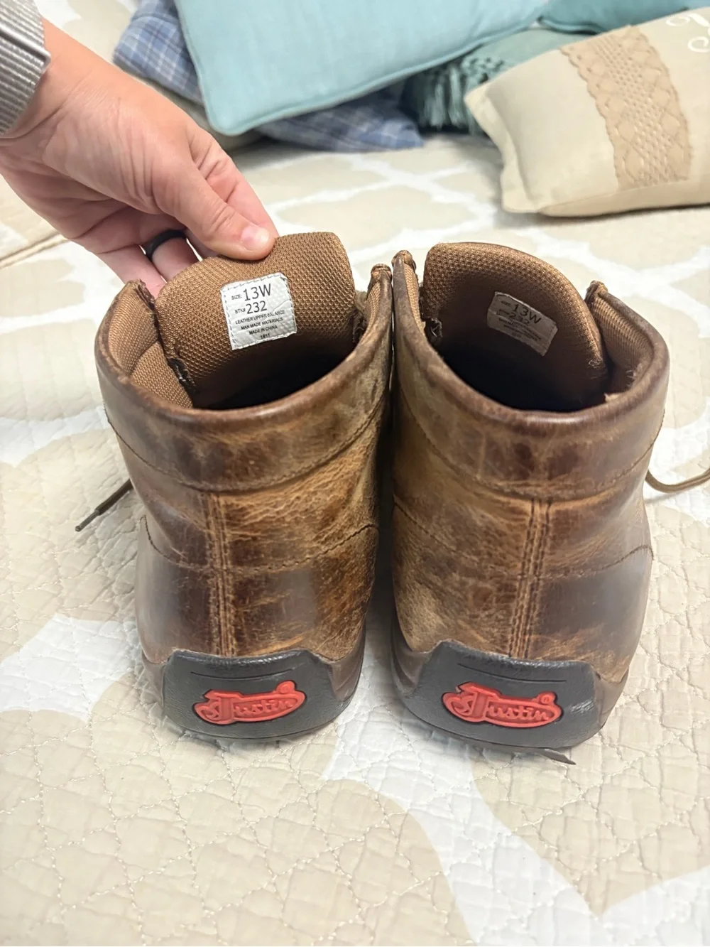Justin Boots Brown Leather Chukka Moc Toe Casual Boots